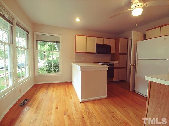 4th image of 311 Kirkwood Dr