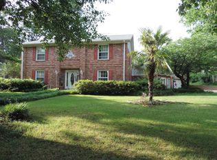 2208 Lynnchester Cir, Birmingham, AL 35216