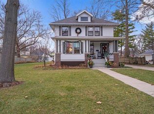 719 N School St, Normal, IL 61761