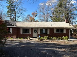 57 Truesdale Lake Dr, South Salem, NY 10590