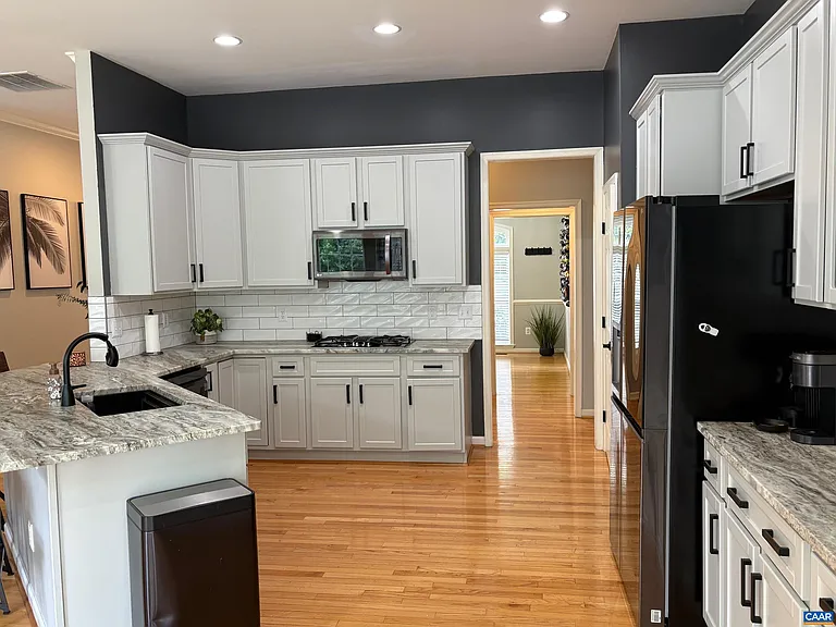 42 Branch Ln — Photo 11