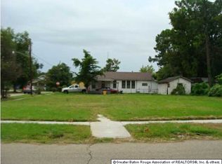 2282 Edgewood Dr, Baton Rouge, LA 70802