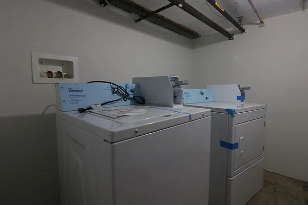 Rented by Compass | media 10