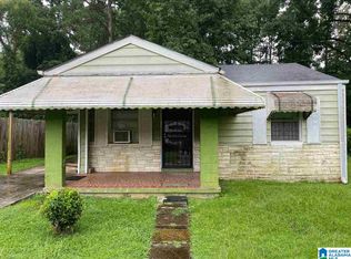 2009 Henry Crumpton Dr, Birmingham, AL 35211