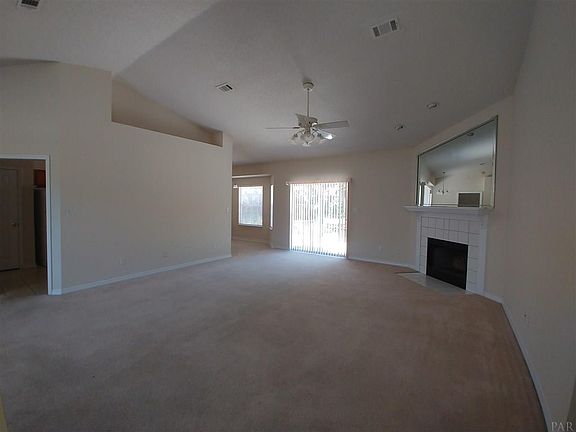 3rd image of 7260 Thor Ln