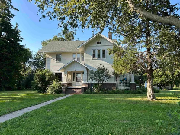 555 180th St, Dakota City, NE 68731
