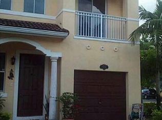 15041 SW 9th Way, Miami, FL 33194