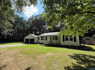 4995 Rainbow Dr, Rainbow City, AL 35906