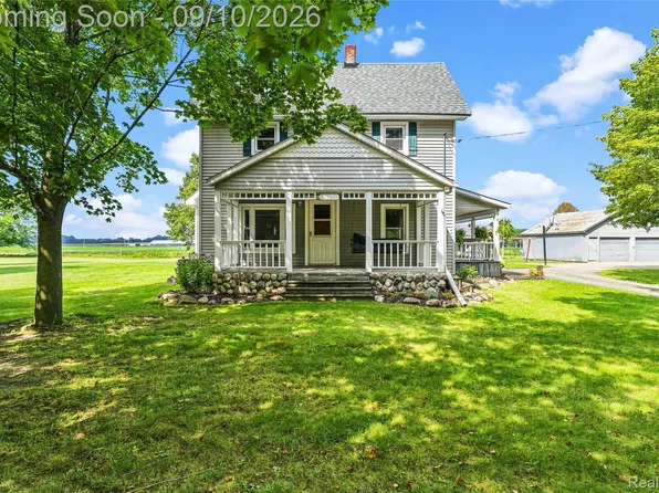 10025 Braden Rd, Byron, MI 48418