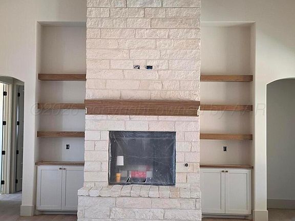 5th image of 1104 Herring Ranch Rd