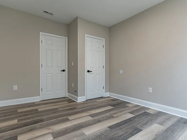 426 Evesham Ave — Photo 18