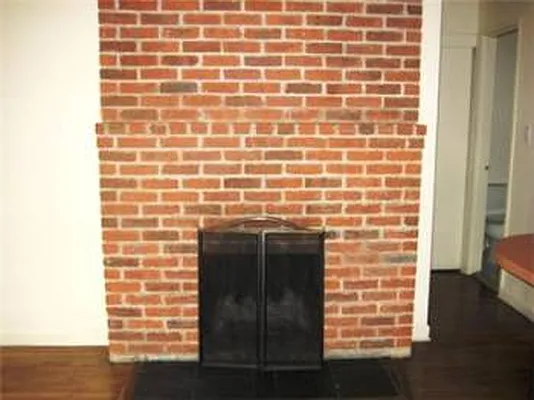 Rented by Adina Realty | media 45