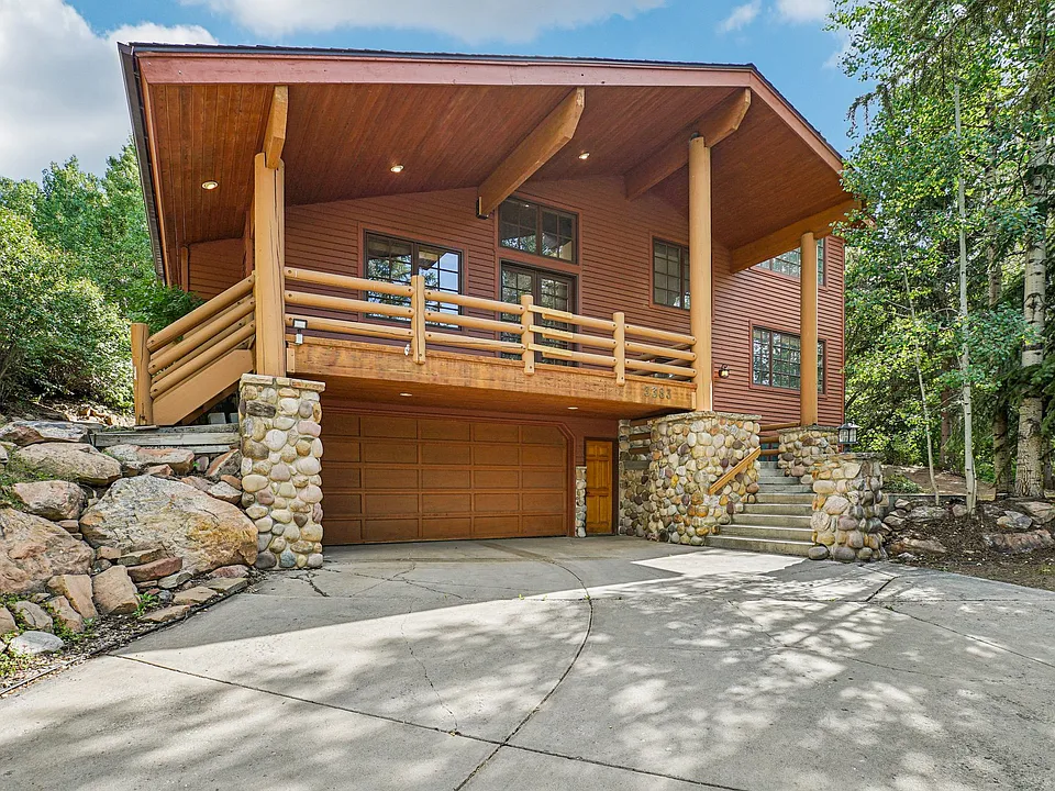 3383 Big Spruce Way
