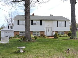 68 Purple Cow Rd, Waynesboro, VA 22980