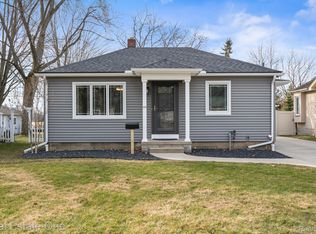 153 Croswell St, Romeo, MI 48065