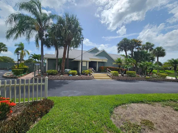 1525 SE Colchester Circle #A, Port St Lucie, FL 34952