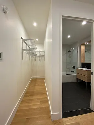 Rented by Carnegie Management Inc | media 14