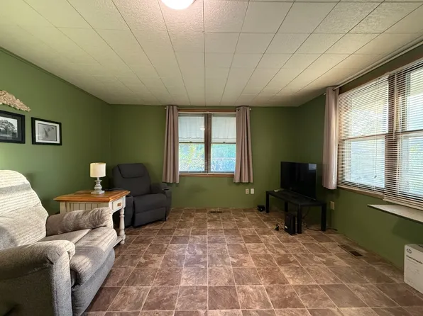 1008 N Ash St, Ponca City, OK 74601