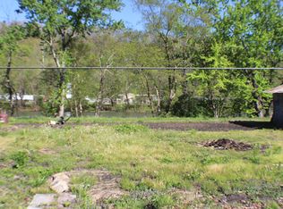 216 1st Ave, Marlinton, WV 24954