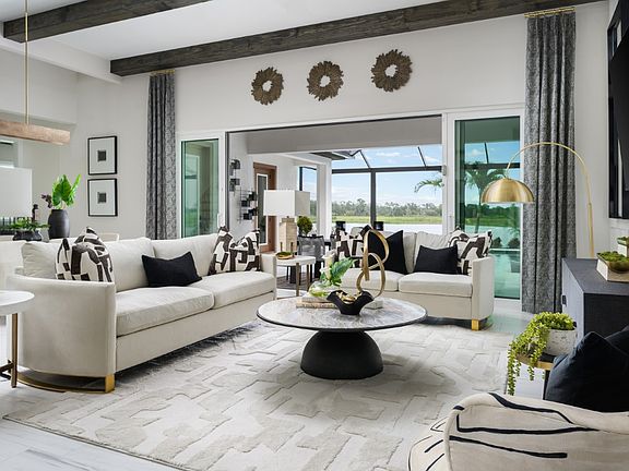 Grand Room Key Largo II at Crosswind Ranch