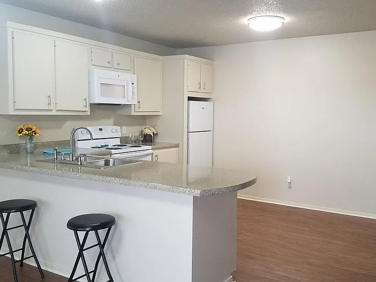 Parkview Estates — Photo 7