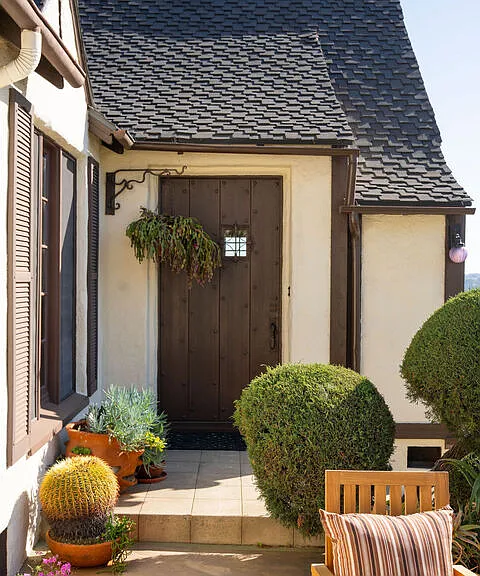 755 Luton Dr — Photo 3