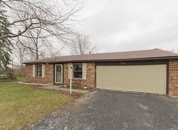 3rd image of 1158 Crater Lake Ln