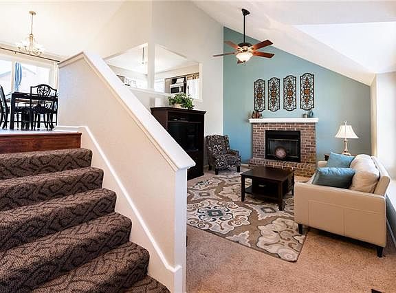 2nd image of 6139 W 157th Ter