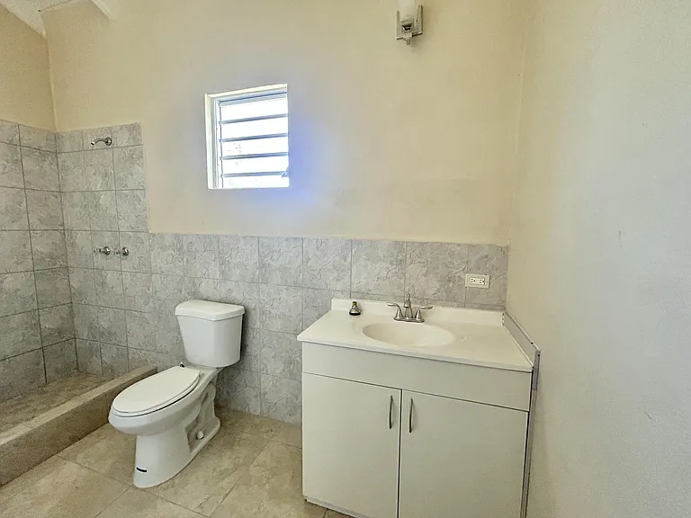 6-W-UNIT-1 Peters Rest Est — Photo 8