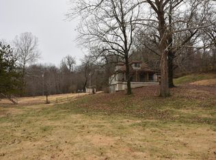 705 Maness Dr, Anderson, MO 64831