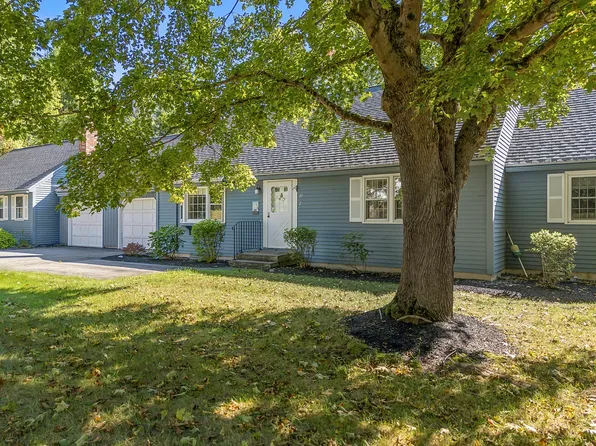 97 Flintlock Village Road #2, Wells, ME 04090