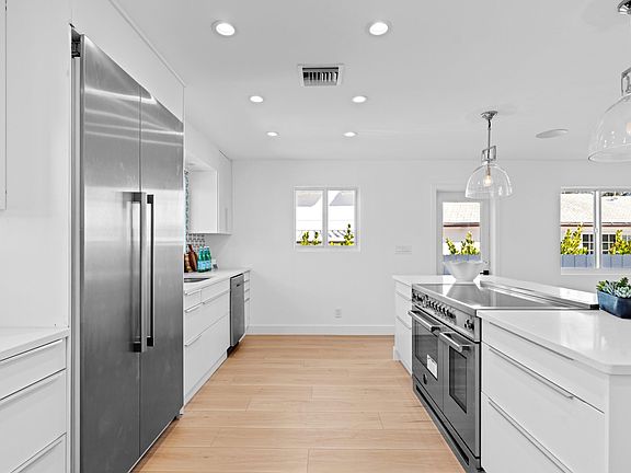 5th image of 3608 Washington Road