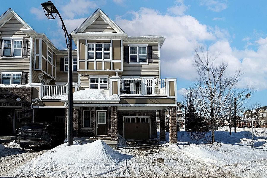 1st image of 239 Netherby Ln