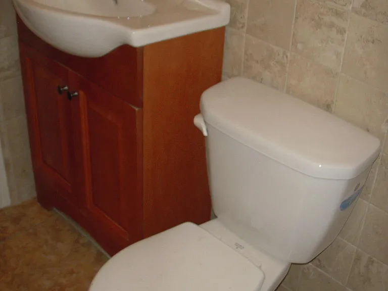 1738 E Broadway #4 — Photo 5