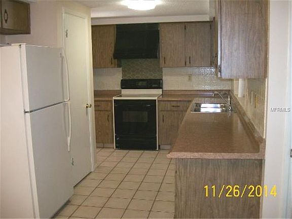4th image of 8215 Mill Creek Ln