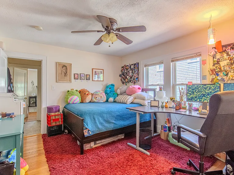 78 Governor Winthrop Rd — Photo 11