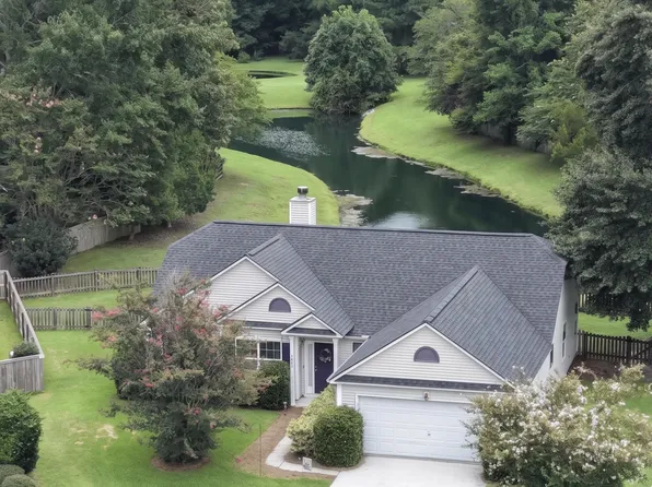 2963 Loebs Ct, Mount Pleasant, SC 29466