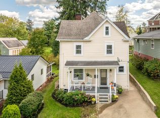 223 Greenbrier St, Morgantown, WV 26501