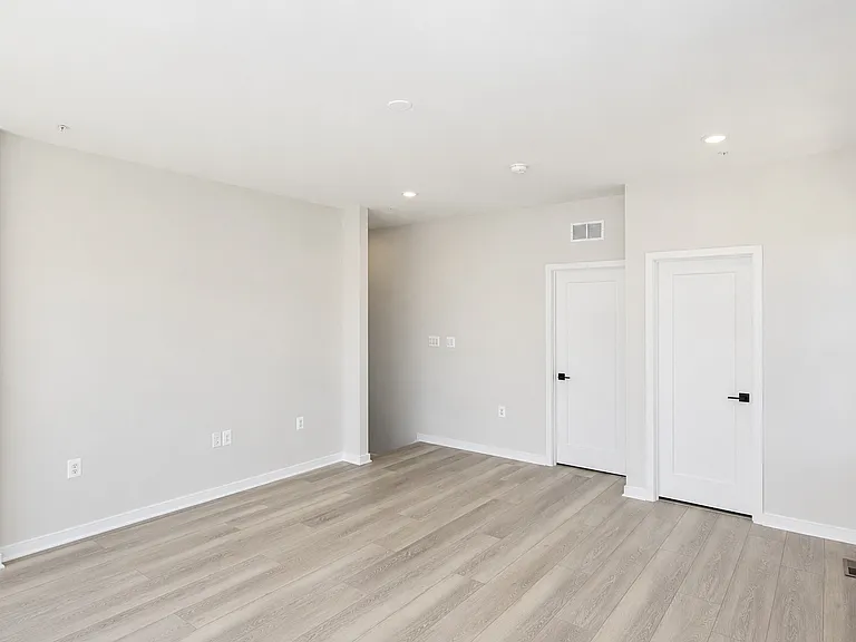 42126 Hazel Grove Ter — Photo 33