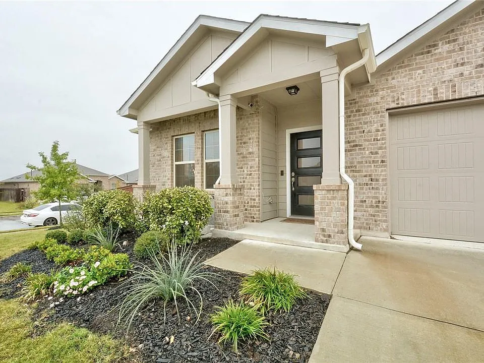 15400 Summer Ray Dr