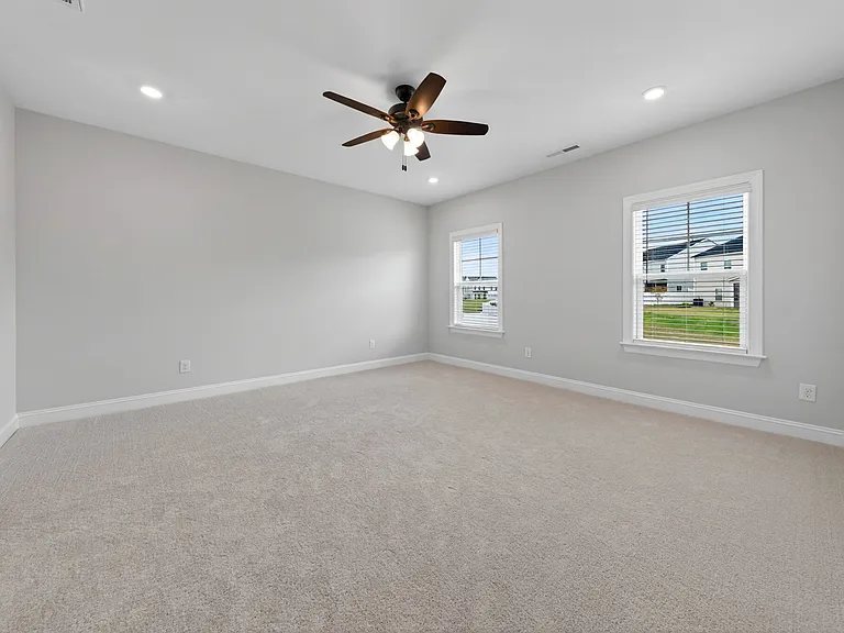 1029 Constellation Cir — Photo 27