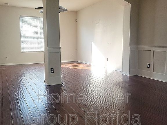 3rd image of 3874 Cleary Way