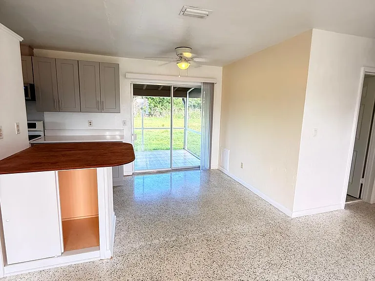 3231 SE Monte Vista St — Photo 6