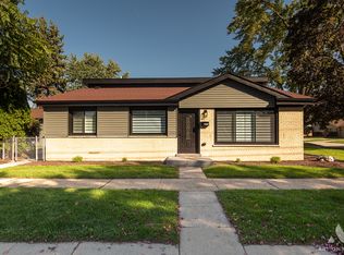 5192 Otto Pl, Oak Lawn, IL 60453