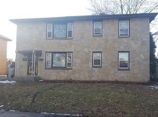 4955 N 90th St, Milwaukee, WI 53225