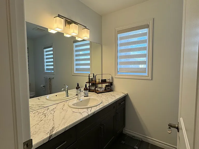 1752 Finley Cres — Photo 17