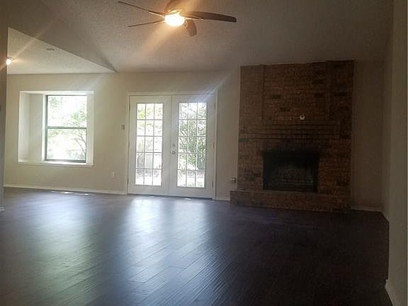 5th image of 702 Pepperidge Dr