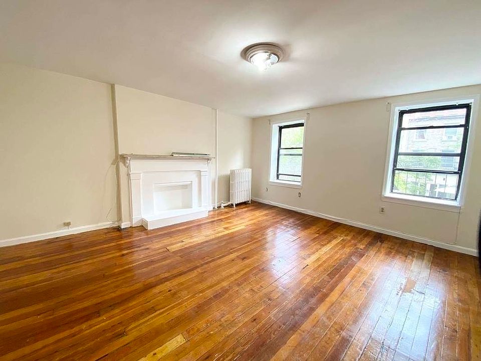 2nd image of 305 Atlantic Ave #3B
