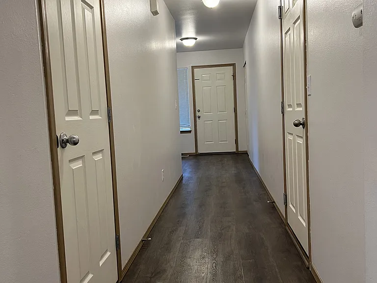 10104 Montana Rd #B — Photo 4