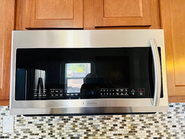 317 Morningside Dr SE — Photo 17
